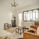 Apartment Sevres-lecourbe Romantic T2 Paris15