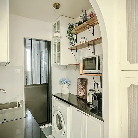 Sevres-lecourbe Romantic T2 Paris15 Apartman
