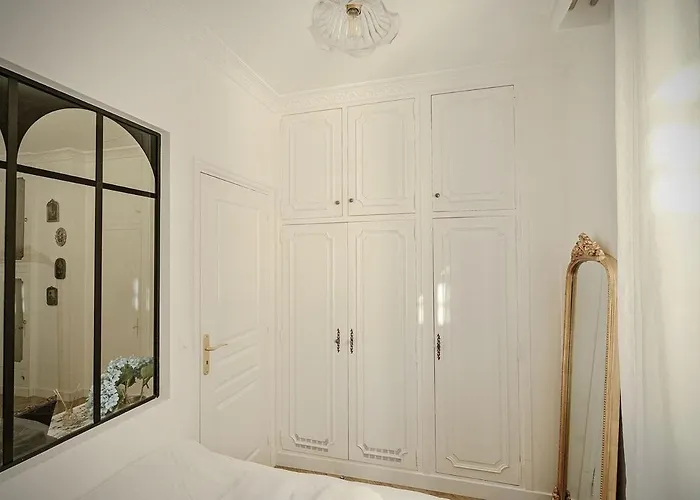 Sevres-lecourbe Romantic T2 Paris15 公寓 *
